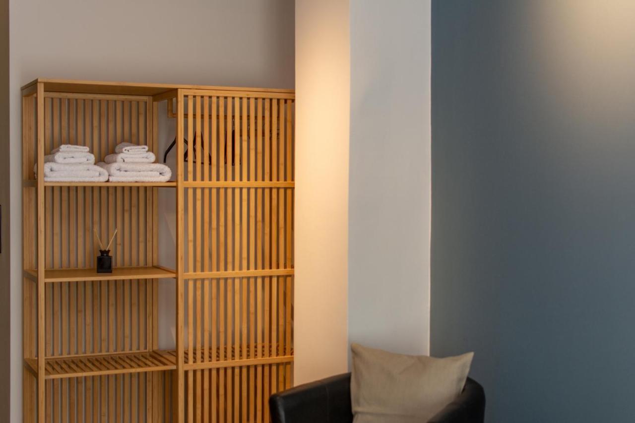 Studio 48, Cozy Apartment In Kalamata City Center Экстерьер фото